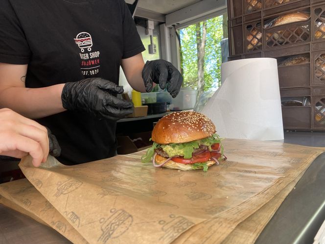 Festiwal Smaków Food Trucków w Olsztynie 2025. Zobacz zdjęcia!