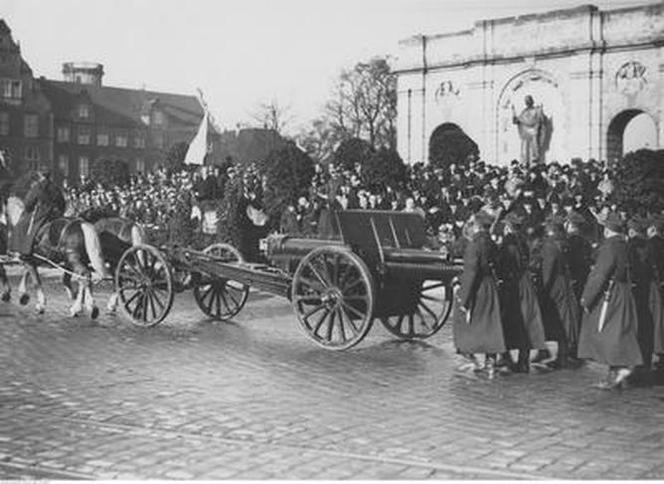 Obchody Święta Niepodległości w Poznaniu 11.11.1935 r.