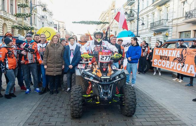 Zwycięzca ostatniego etapu Rajdu Dakar w domu. Łodzianie hucznie przywitali Arkadiusza Lindnera