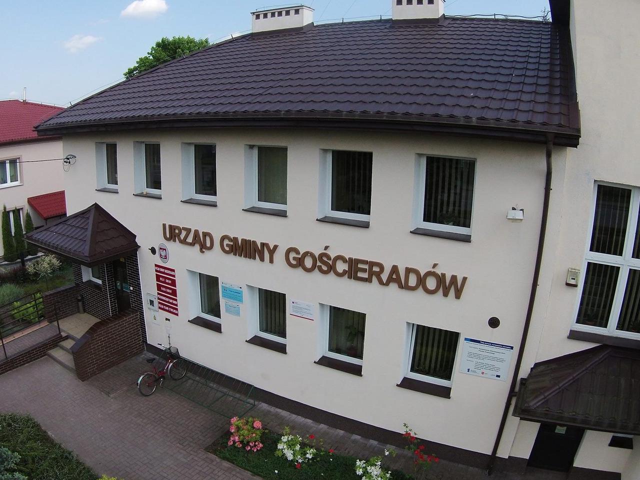 Cały czas remontujemy, a dróg ciągle jest za mało. Co zmieniło się w Gościeradowie?