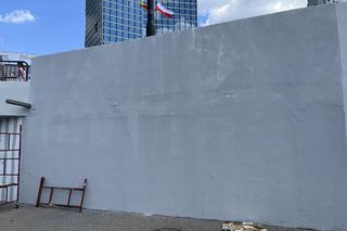 Mural o 80. rocznicy wybuchu Powstania Warszawskiego został zamalowany