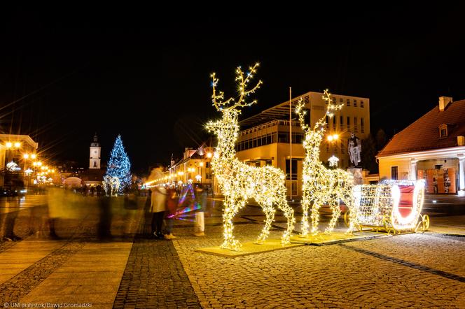 Białystok. Świąteczne iluminacje rozbłysły w mieście. Coś pięknego. Musisz to zobaczyć!