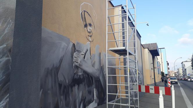 Nowy mural przy siedzibie MPKWiK w Rzeszowie