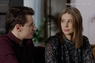 M jak miłość. Justyna (Magdalena Wieczorek), Krzysiek (Adrian Brząkała)