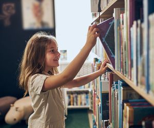 Lektury szkolne 6 klasa. Co dzieci będą czytać w tym roku szkolnym?