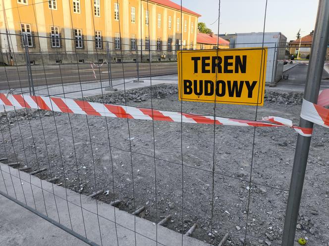 Naprawa peronu zatoki autobusowej przy ul. Szkotnik w Tarnowie