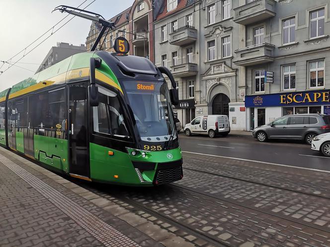 Kamienica przy Roosevelta już prawie rozebrana! Mamy nadzieję, że przywrócimy ruch w piątek