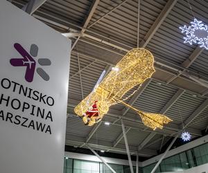 Świąteczna iluminacja na Lotnisku Chopina. Przygotowano wyjątkowe ozdoby
