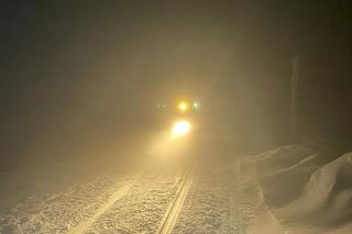 Wichura, mróz i ograniczona widoczność. Minuty dzieliły ich od tragedii