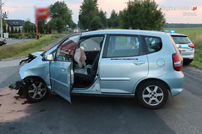 Wypadek w Pankach. Kobieta wjechała w motocyklistę! Wylądował w spzitalu [ZDJĘCIA]