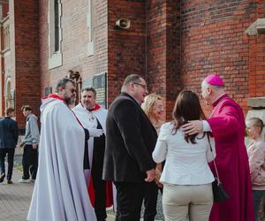 Kanoniczne objęcie diecezji sosnowieckiej przez bp. Artura Ważnego. Dał się poznać jako odważny