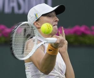 Iga Świątek pokonała Andreescu po szalonym meczu! Indian Wells Świątek - Andreescu WYNIK RELACJA NA ŻYWO