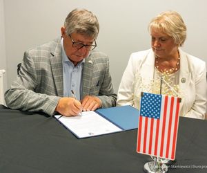 Porozumienie o utworzeniu w Chicago Centrum Kultury Regionów Polskich w Ameryce