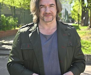 Gwiazdor Na dobre i na złe osierocił dwoje dzieci. Po jego śmierci żona walczyła o starszego syna. Poruszająca reakcja fanów