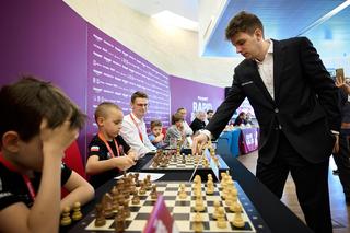 Największe szachowe gwiazdy już błyszczą w Warszawie