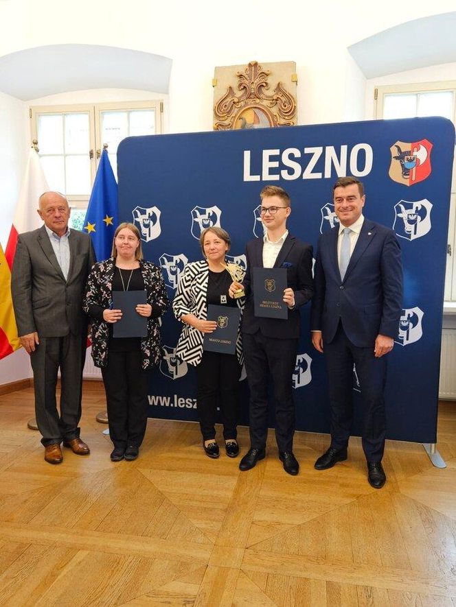 Laur Oświaty dla uczniów z Leszna