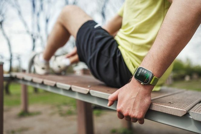Huawei Watch 4 - lifestyle