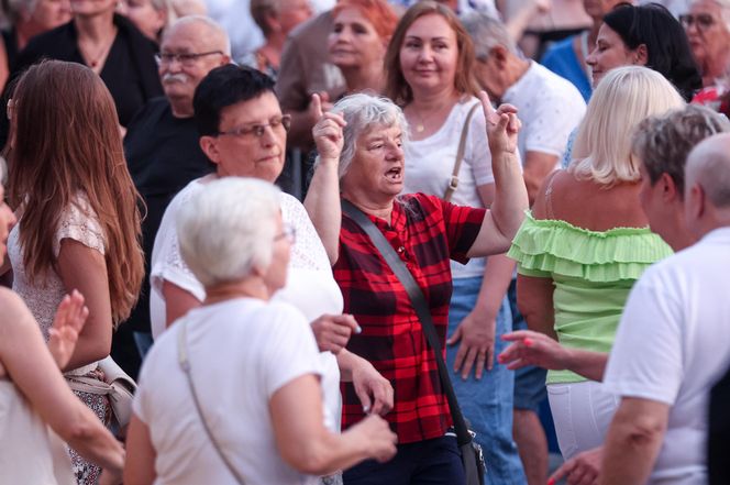 Potańcówka na Rynku w Katowicach 16 sierpnia 2025