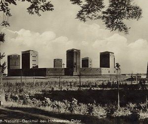 Ten obiekt na Mazurach miał przypominać krąg ze Stonehenge. Dziś pozostały po nim ruiny