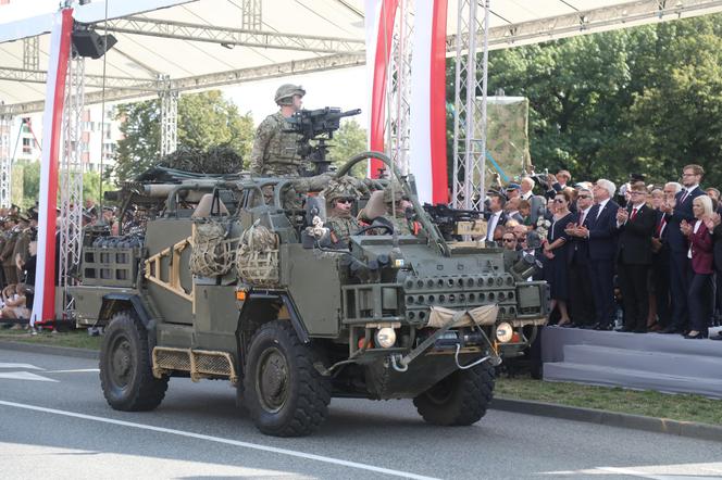 Kierowcy w gigantycznych tarapatach! Defilada z okazji Święta Wojska Polskiego zablokuje miasto