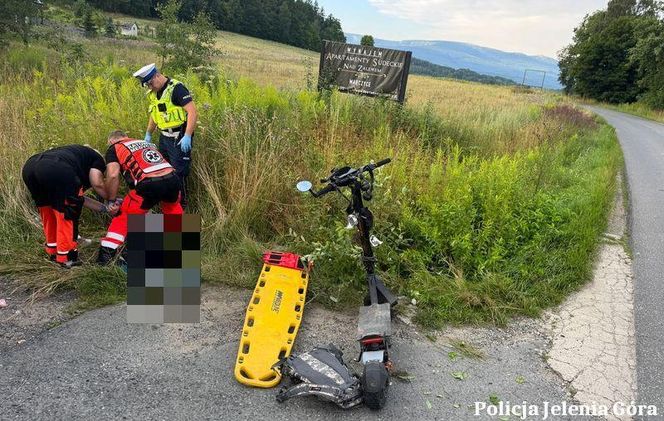 53-latek na hulajnodze uderzył w przepust. Ciężko ranny trafił do szpitala 