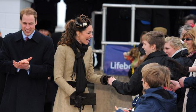 Kate Middleton i książę William ochrzcili łódź