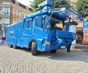 Trwają obchody Święta Policji w Lesznie. Świętują policjanci i policjantki