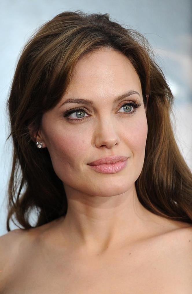 Angelina Jolie