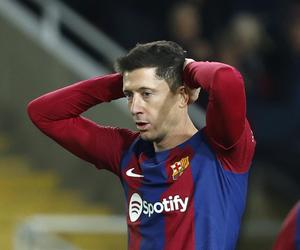 Gigantyczne zarobi Lewandowskiego problemem dla Barcelony?! Ważą się losy Polaka, mówi się o tym coraz głośniej