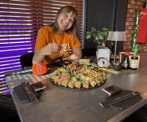 Kulinarno-azjatyckie przygody Eska Summer City. Odwiedziliśmy Nova Sushi w Olsztynie [ZDJĘCIA]