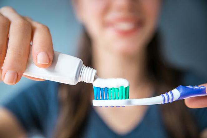 Jak dbać o zęby? 5 najczęściej popełnianych błędów