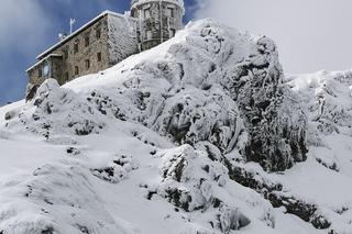 Masa śniegu na Kasprowym Wierchu