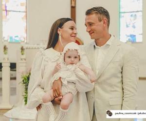 Jakub i Paulina Rzeźnikiewiczowie ochrzcili córkę. Pokazali zdjęcia z uroczystości