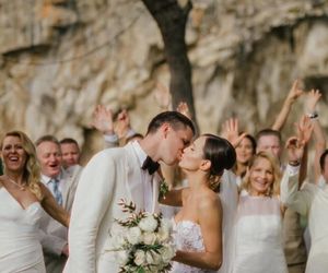 Marina i Wojciech Szczęśni świętują 9. rocznicę ślubu. Bramkarz opublikował archiwalne kadry