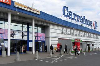 Koniec Carrefour w Polsce? Firma wystawiona na sprzedaż