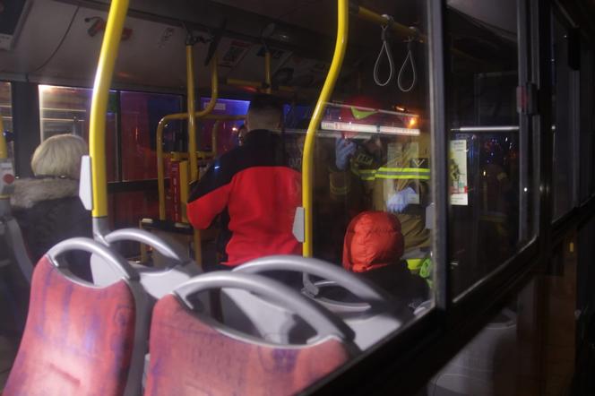 Autobusy zderzyły się w Warszawie. 10 osób rannych