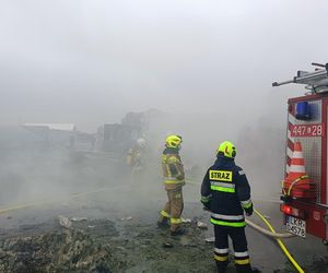 Potężny pożar tworzyw sztucznych w lubelskim 