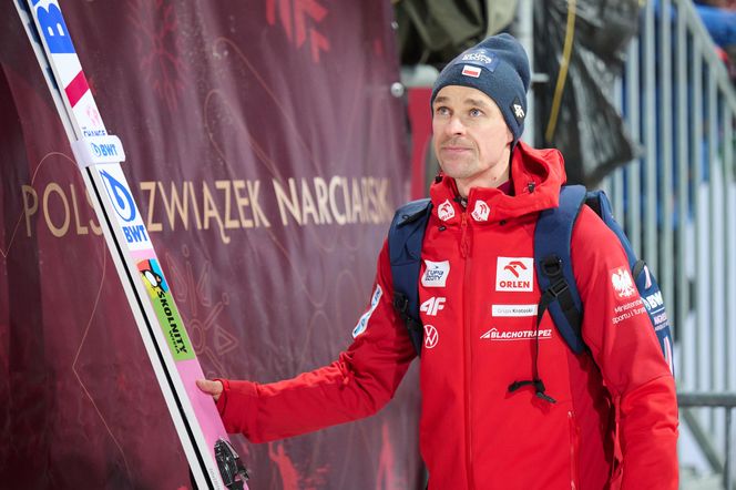 Blamaż Piotra Żyły w Vikersund. Generalnie Polacy zaprezentowali się tragicznie! 