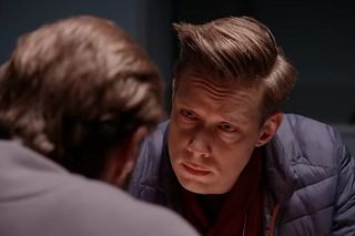 Pierwsza miłość odc. 4017. fałszywy ksiądz Bruno/ Łukasz Mejer (Konrad Jałowiec), Piotrek (Michał Mikołajczak)