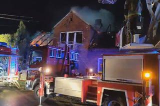 Koszmarny pożar w Kuźnicy Starej pod Kłobuckiem. 7 osób straciło dom nad głową