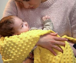 Puszczasz kołysanki z telefonu? Twój głos może mieć znacznie większą moc