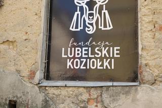 Po koziołku Łukaszu zostało puste miejsce. „W akcie wandalizmu został wyrwany” 