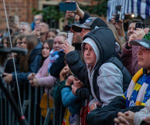 Mistrzowska feta Apatora na Rynku Staromiejskim w Toruniu