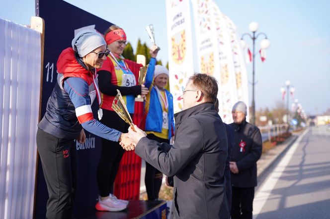 XIV Bieg Niepodległości w Zbuczynie za nami. Zobacz zdjęcia!