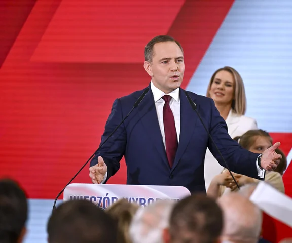 Zaproszenie Mentzena. Nawrocki odpowiada. Co na to Trzaskowski?