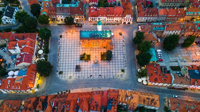 Ojciec Mateusz rozsławił Sandomierz. Zobacz, co warto zobaczyć w tym miasteczku