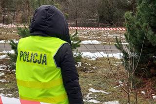 32-latek zasztyletowany pod Łodzią! Jego ciało leżało na drodze [ZDJĘCIA].