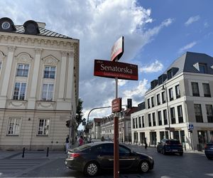 Biurowiec Plac Zamkowy w Warszawie