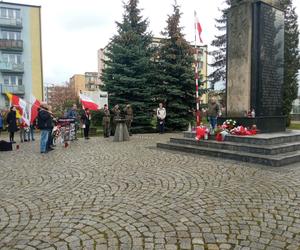 Podwójne obchody pod pomnikiem 10 pomordowanych. Grudziądzki ratusz odpowiada