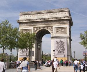10 nieoczywistych atrakcji w Paryżu. Co warto zobaczyć w mieście miłości?